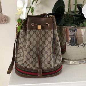 Authentic Gucci Ophidia GG bucket bag